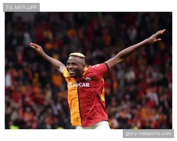 奥斯梅恩深情回顾童年足球启蒙时刻，状态回暖引关注