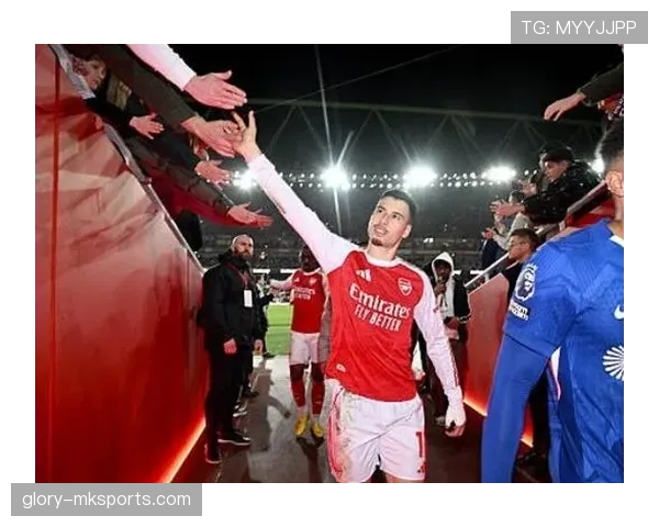 巴西国家队新生代竞争者：马丁内利的国家队位置